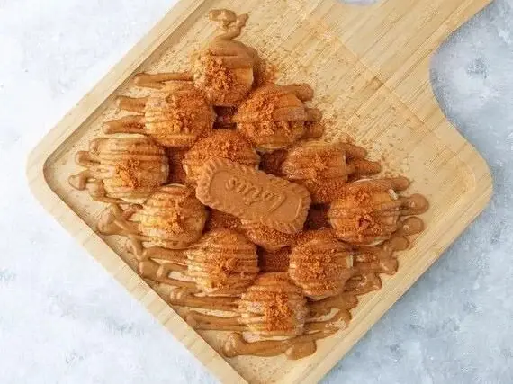 Lotus Pancakes